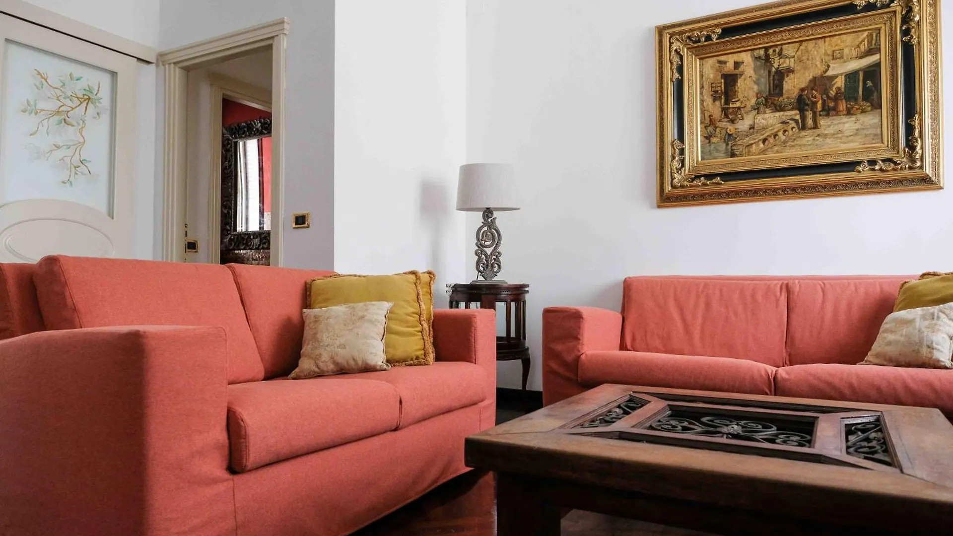 Appartamento Di Pregio Al Centro Παλέρμο
